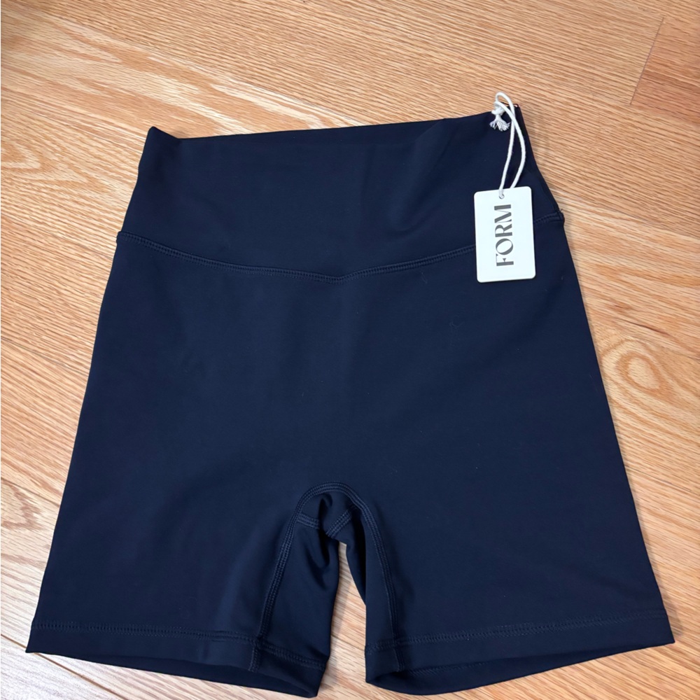 FORM navy Biker Shorts. NWT